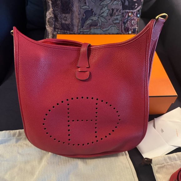 Red Hermes Evelyne III 29 - Picture 2 of 14
